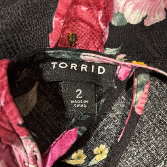Torrid V-Neck Black W/Pink & Yellow Flowers Midi Dress Size 2 (18-20) - Picture 8 of 12
